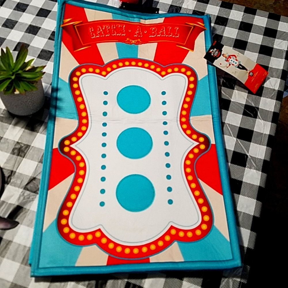 Ball Catch Costume
